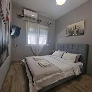 https://closer-central-studio-and-apartment.hotelschalkidiki.net