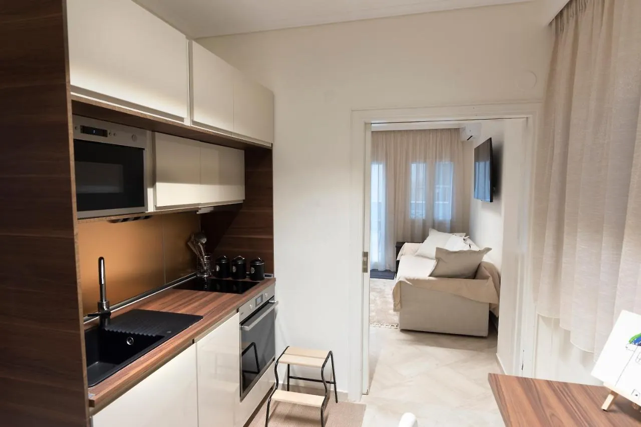 Ag.Sofias Pedestrian Area Luxury Ap. & Big Balcony Apartment Thessaloniki